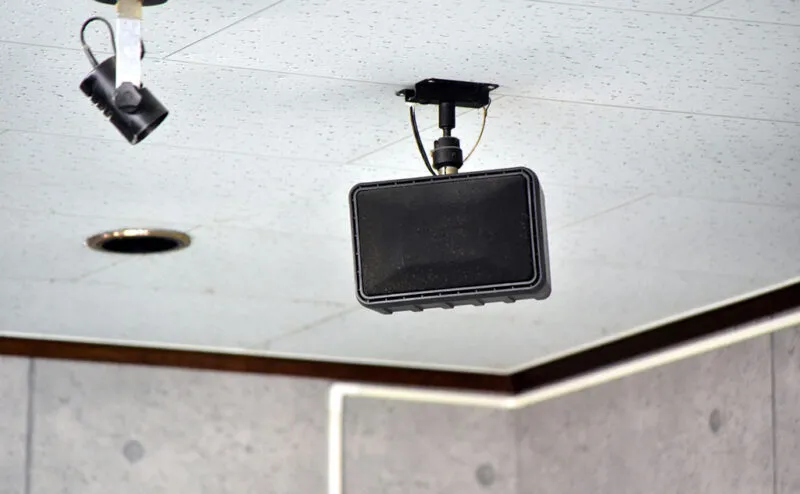 お店で音楽を流す方法と著作権問題の解決方法